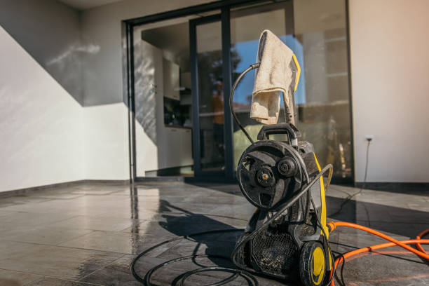 Best Restaurant Pressure Washing  in Warrington, FL